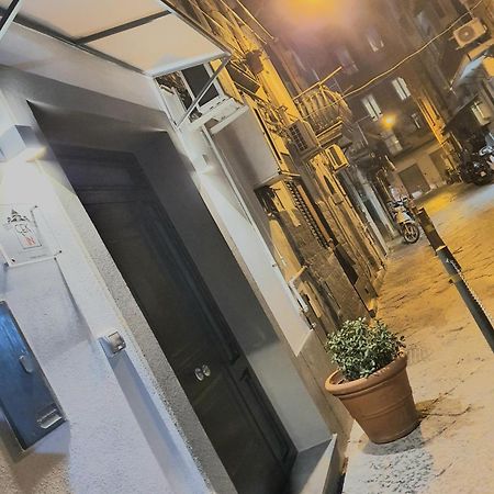 Cekin39 Apartman Nápoly Szoba fotó